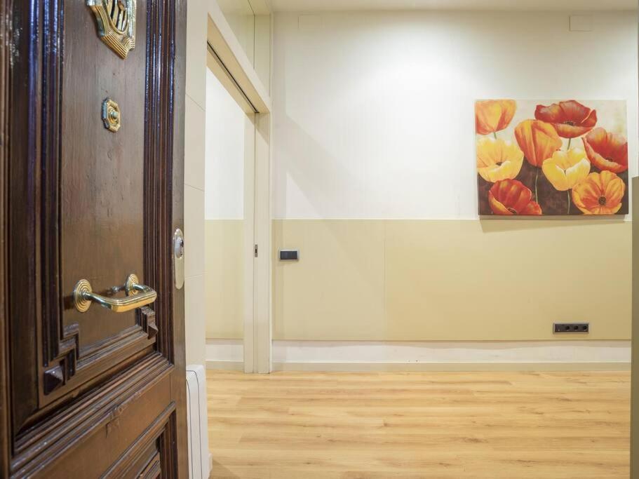 ¡Apartamento En El Centro De Barcelona! Esterno foto